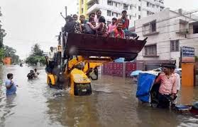 Bihar Flood: पीड़ितों ने भागलपुर SDM पर किया हमला, मधेपुरा सीओ को बनाया  बंधक, गाड़ी भी तोड़ डाली | Jansatta