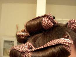 Fabric Curlers Home Made Foam Rollers Tute I Want To Make A Big Chunky Set Of These Waves Hair Tutorial Beauty Tips For Hair Hair Rollers
