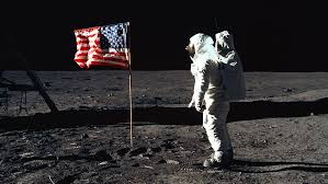 Well, neil armstrong had three children including two sons. Zum 90 Geburtstag Des Astronauten Neil Armstrong Br24