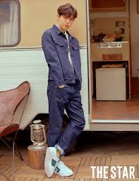 Kim jaehwan lyrics mit übersetzungen: Kim Jae Hwan Talks About Going Solo Why He Chose To Stay With Wanna One S Agency Soompi