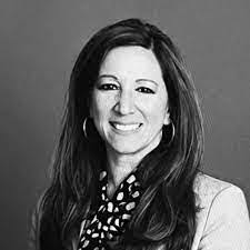 Cynthia Massa's Instagram, Twitter & Facebook