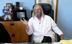 Le plus grand scandale sanitaire du xxie siècle » que vous pouvez précommandé. Sorties Loisirs Coronavirus Le Professeur Didier Raoult Dans Le Top 20 Des Meilleures Ventes De Livres La Provence