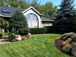 Providing service with your satisfaction is our aim. Lg Landscape Maintenance Salem Woodburn Portland Oregon Lawn Maintenance