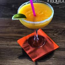 Skatiet 2 sociālās lapas, ieskaitot facebook un google, stundas, tālrunis un sīkāku informāciju par šo biznesu. Don Beto S Tacos Y Tequila