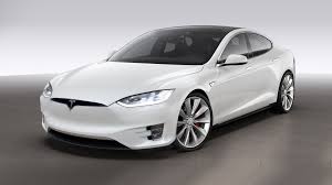 Since then the model s has become widely popular and sales were good (.) before you get to overwhelmed with excitement, be warned that the facelift is pretty minor. Tesla Killt Bei Model S Facelift Den Frontgrill