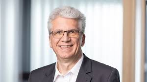 Executive Board: Outstanding leadership for sustainable success