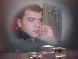 Sadiq Hesenov updated his profile picture: - Buj28uQw_nI