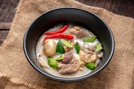 Ini dia cara memasak sup ayam thai, rasanya sebijik sama macam dekat thailand. Top 10 Kuliner Khas Thailand Saatnya Berburu Makanan Enak Tiket Com