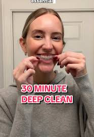 Limpiar profundamente y blanquear tus dientes