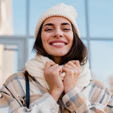 Cari Stephens's Instagram, Twitter & Facebook