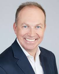 Wayne Fitzpatrick's Instagram, Twitter & Facebook