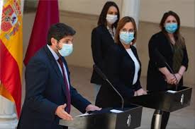 El documento al que tuvo acceso rpp acusa a la ministra de salud de ocultar al país un hecho grave, en referencia a la supuesta vacuna de sinopharm que habría recibido el expresidente martín vizcarra. Mocion Censura Murcia Lopez Miras Pp Hara Consejeros A Los 3 Diputados De Cs Que Boicotearan La Mocion