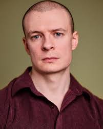 Frank Waugh's Instagram, Twitter & Facebook