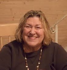 Laura Lieberman's Instagram, Twitter & Facebook