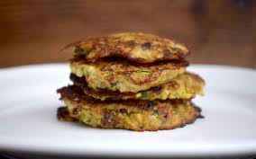 Zucchinitaler Mit Krautern Und Ricotta Mein Zaubertopf Rezept Lebensmittel Essen Essen Zucchini