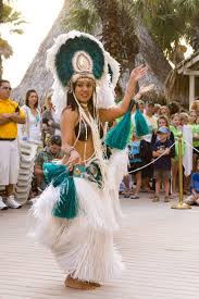 Alle kreuzworträtsel lösungen für »tanz auf hawaii« in der übersicht nach anzahl der buchstaben sortiert. Polynesian Fire And Dance Show Tahitian Dance Polynesian Dance Hawaiian Dancers