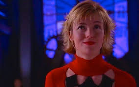 Mia Sara (Ferris Bueller) as Harley Quinn in the 2002 television show Birds  of Prey : r/No_Small_Parts
