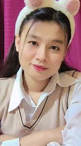 ချောင်းထဲရေချိုးသွားခဲ့