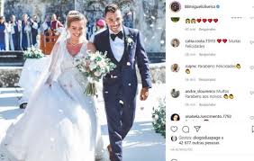 Od wielu lat są parą. Piloto Miguel Oliveira Casa Se Com Namorada De Longa Data
