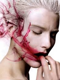 Searching for the new: Solve Sundsbo's fashion photography. Choosing what  appeals. See Blogroll for a link.