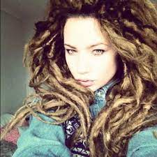 Girls With Dreads 16 Photos Dreads Girl Beautiful Dreadlocks Hair