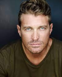 Dylan Wixom's Instagram, Twitter & Facebook