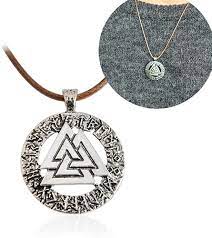 Amazon.co.jp: Scandinavian Amulet Valknut Odin in the rune circle B-50  スカンジナビアの護符Valknut OdinはルーンサークルB-50にあります : ホーム＆キッチン