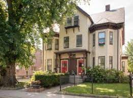 Use this section to find accommodations in boston's diverse neighborhoods, historic areas outside the city or coastal retreats on cape cod & cape ann. The 10 Best Inns In Boston Usa Booking Com