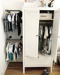 Jamie Wandmontierte Kleiderstange Kleiderstange Kleiderschrank Platzsparend Kinderkleiderschrank