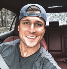 Tanner Tolbert vs Demi Burnett: Bachelor Nation Takes Sides