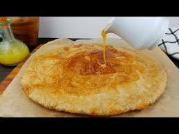 طريقة عمل خبز الرشوش اليمني | yemeni black seed bread. Ø®Ø¨Ø² ÙŠÙ…Ù†ÙŠ Ù…Ø¹ Ø§Ù„Ø¹Ø³Ù„ ÙŠØ³Ù…Ù‰ Ù…Ø¹Ø·Ù Ø£Ùˆ Ù‚Ù…Ø· Ø²ÙŠ Ø§Ù„ÙØ·ÙŠØ± Ø§Ù„Ù…Ø´Ù„ØªØª Ø§Ù„ÙÙ„Ø§Ø­ÙŠ Ø§Ù„Ù…ØµØ±ÙŠ Honey Soaked Layered Bread Youtube Food Yemeni Food Middle Eastern Recipes