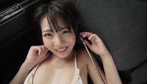 佐々木萌香Moeka Sasaki's irresistiblecaptivating buttass in close-updetail