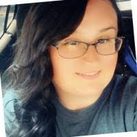 Tracy Lotz's Instagram, Twitter & Facebook