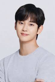 Kim Kardashian receives love and support from fans