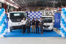 It operates in the transportation and warehousing industry. Tata Super Ace Tata Ultra Ckd Range Rolls Out Bigwheels My