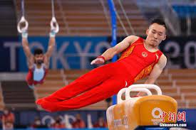 男子競技體操（mag, men's artistic gymnastics） 1896年，男子競技體操是奧運會比賽項目之一。最初，沒有明確規定比賽的形式。因此，有很多奇特的動作出現在早期奧運會的比賽中，如攀爬和搖擺動作。 Ovw1py3tu 6bcm