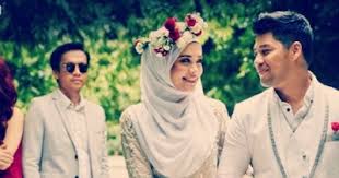 Sedangkan sha, mama dan papanya langsung tidak. Senarai Pelakon Sha Dan Shah Cerita Budak Sepet