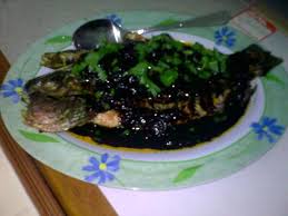 Then masukkan halia dgn lada. Ikan Siakap Goreng Kicap Chinese Style Myresipi