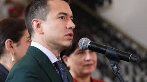 Pese a rechazo en la Asamblea, presidente de Ecuador insiste en aumento del  IVA