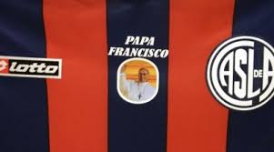 Cuenta oficial de san lorenzo 🔵🔴🔵 www.sanlorenzo.com.ar. San Lorenzo Pasang Foto Paus Fransiskus I Di Kostumnya Kbr Id