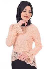Pudra Tesettur Dantelli Gomlek Modelleri Moda Moda Stilleri Giyim