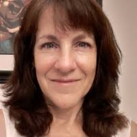 Kathy Nieves's Instagram, Twitter & Facebook