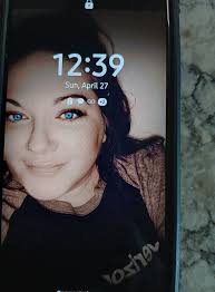 Found phone outside house in Austin