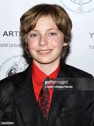 Alex Thorne's Instagram, Twitter & Facebook