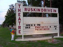 Ruskin Family Drive In Theatre Drive In Movie Theater Drive In Theater Drive In Movie