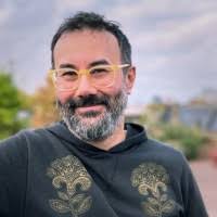 3600+ "Efrem .." profiles