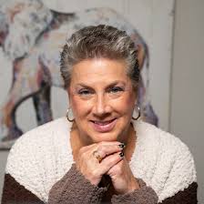 We are pleased to announce that Robin Sims-Allen will be featured in the  Top 100 Innovators & Entrepreneurs magazine. Robin Sims-Allen, the founder  and CEO of Phoenix Marcus LLC, has built a