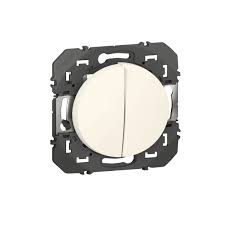 Legrand 600002 Double Interrupteur Ou Va Et Vient Dooxie 10ax 250v Finition Blanc