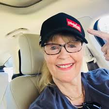 The Biggest Investment With the Best Returns — You. #SelfInvestment  #GymGirlMindset #ChoosePeace #SelfImprovementJourney #HealthyHabits  #SoftLifeDiscipline #MindBodyBalance #GlowUpFromWithin #WellnessRoutine  #HealingEra