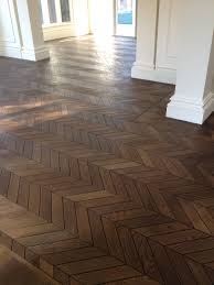 Stained Parkay Floors For Beautify The Room Diy Peel N Stick Flooring Herringbone Pattern Stained Parka Herringbone Wood Floor Parkay Flooring Diy Wood Floors